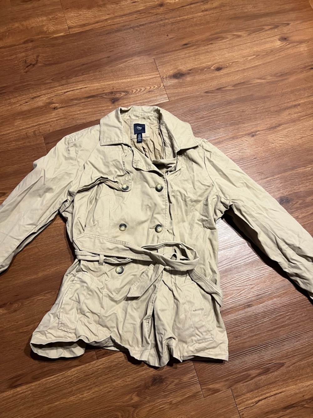 GAP Women's Light Beige Double-Breasted Trench Coat